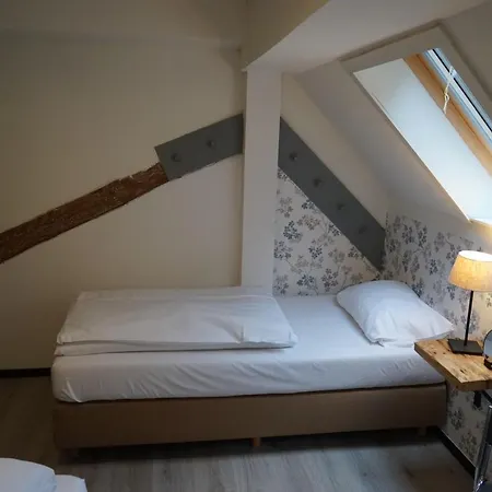 Guesthouse-relaxed-tours *